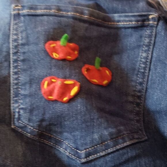 Croft & Barrow Stretch Denim Jean Skort Classic Sz 14 With Applique Apples - Picture 3 of 12